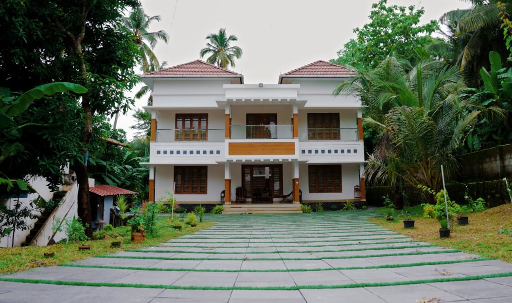 Traditional Kerala Luxury Villa